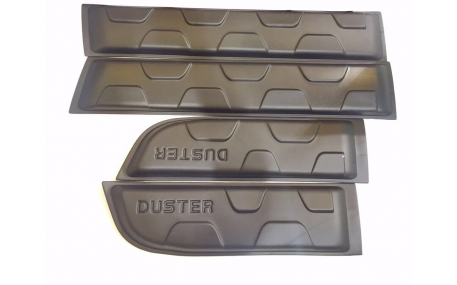 Молдинги дверей Renault Duster