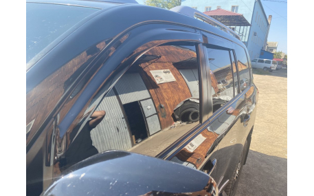 Дефлекторы окон Toyota Land Cruiser 200