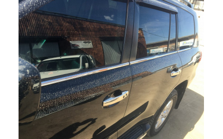 Хром накладки Toyota Land Cruiser 200