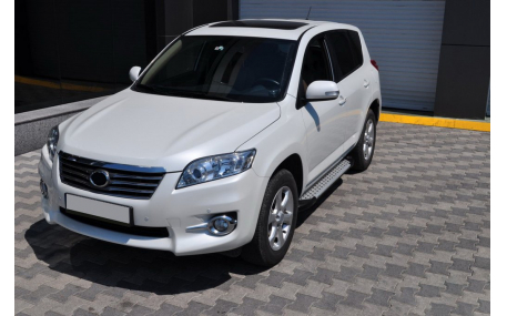 Подножки Toyota RAV4