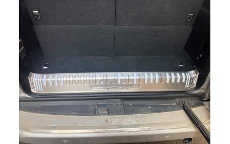 Накладка на задний бампер Toyota Land Cruiser Prado 150