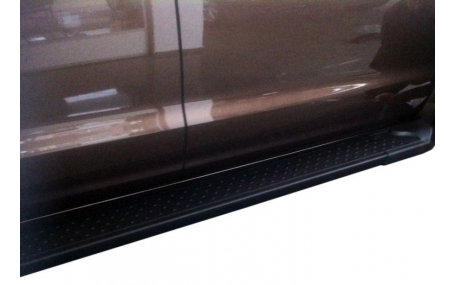 Подножки Volkswagen Amarok