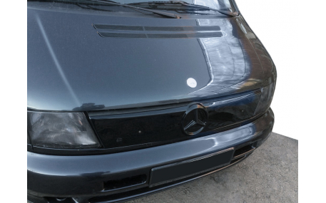 Зимняя накладка на решетку Mercedes Vito W638