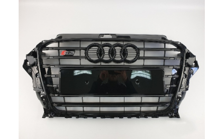 Решетка радиатора Audi A3 8V 2012-2016