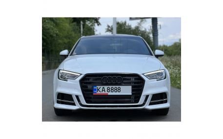 Решетка радиатора AUDI A3 8V 2016-2020