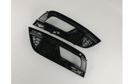 Решетки бампера AUDI A4 B8 2012-2015