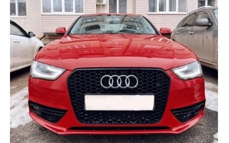 Решетка радиатора Audi A4 B8 2012-2015