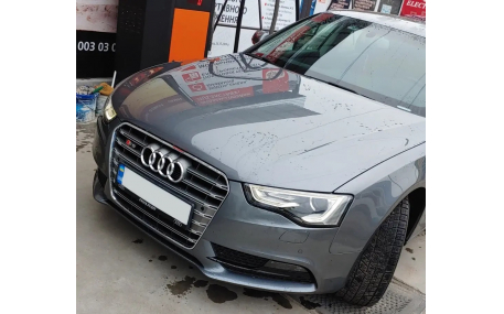 Решетка радиатора Audi A5 2011-2016