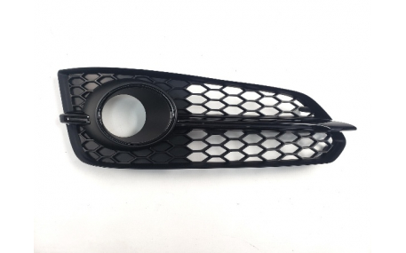 Решетки бампера Audi A8 D4 2014-2017