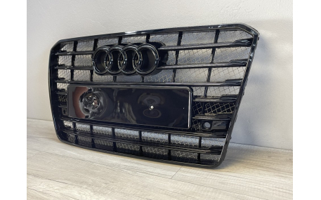 Решетка радиатора Audi A8 D4 2014-2017