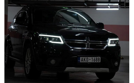 Фары передние Dodge Journey