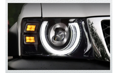 Фары передние Nissan Patrol Y61 2004-2008