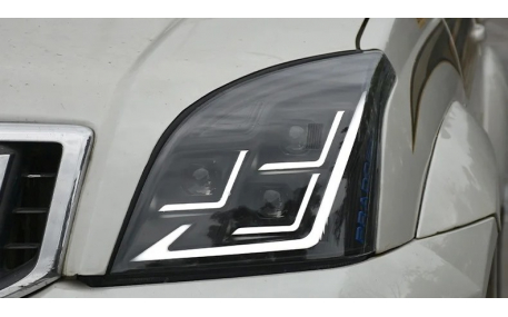 Фары передние Toyota Land Cruiser Prado 120