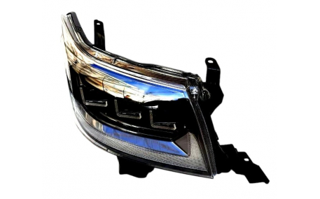 Фары передние Toyota Hilux 2011-2015