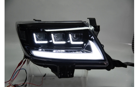 Фары передние Toyota Hilux 2011-2015