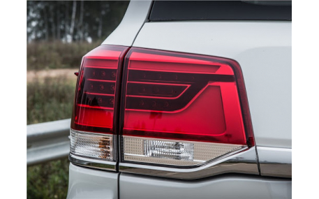 Фонари задние Toyota Land Cruiser 200