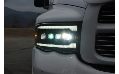 Фары передние Dodge Ram