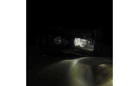 Фары передние Dodge Ram