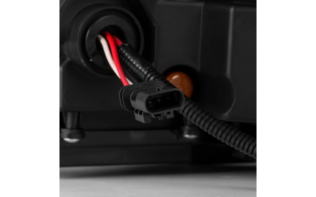 Фары передние Tesla Model 3