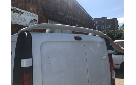 Спойлер Opel Vivaro