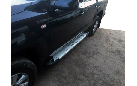 Подножки Volkswagen Amarok