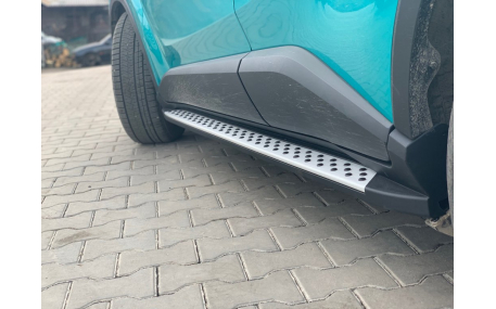 Подножки Toyota C-HR