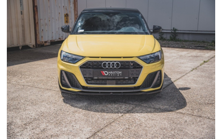 Накладка передняя Audi A1