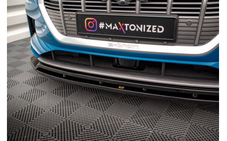 Накладка передняя Audi E-Tron