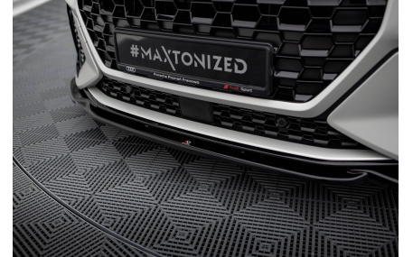 Накладка передняя Audi Q3