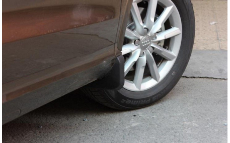 Брызговики Audi Q3