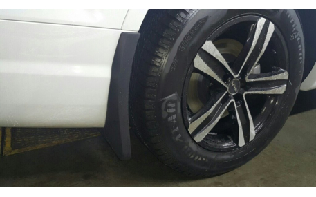 Брызговики Audi Q7