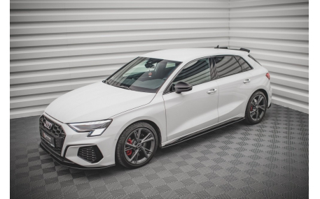 Накладки на пороги Audi A3 8Y