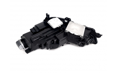 Фары передние AUDI A4 B9 2016-2019