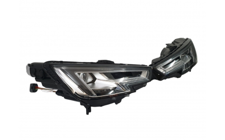 Фары передние AUDI A4 B9 2016-2019