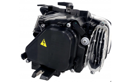 Фары передние Audi Q3