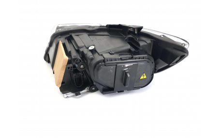 Фары передние Audi Q7 2010-2015