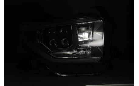 Фары передние Toyota Tundra 2014-2021