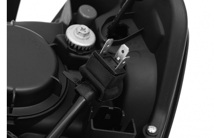 Фары передние Toyota Tundra 2014-2021