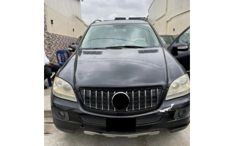 Решетка радиатора Mercedes ML-class W164 2006-2008