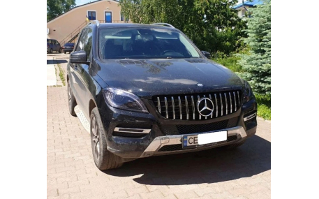 Решетка радиатора Mercedes ML-class W166