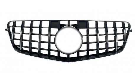 Решетка радиатора Mercedes E-class W212 2009-2013