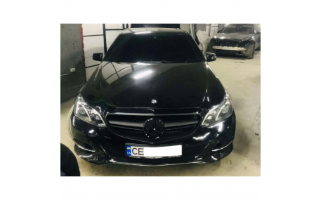 Решетка радиатора Mercedes E-class W212 2013-2016