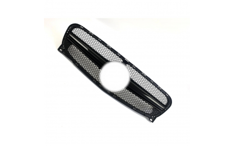 Решетка радиатора Mercedes GLA-class X156 2014-2017