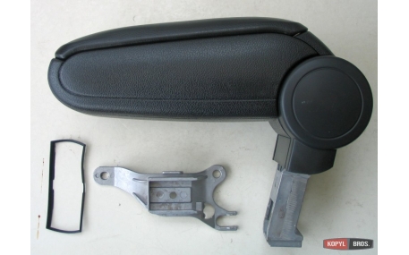 Подлокотник Audi A6 С5