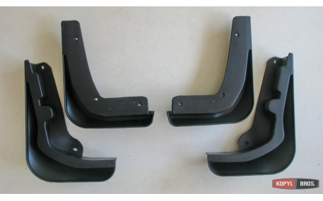 Брызговики Ford Focus MK3