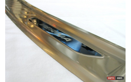 Накладка на задний бампер Hyundai Accent