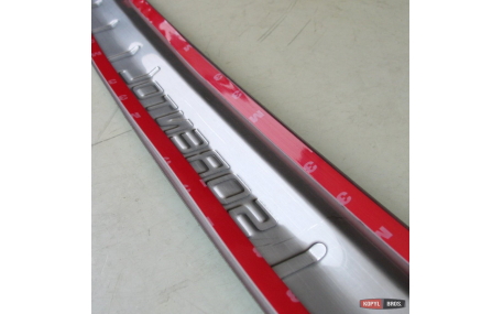 Накладка на задний бампер Kia Sorento