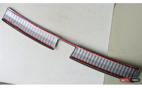 Накладка на задний бампер Kia Sorento