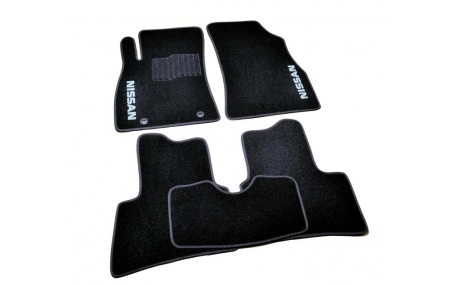 Коврики в салон Nissan Juke