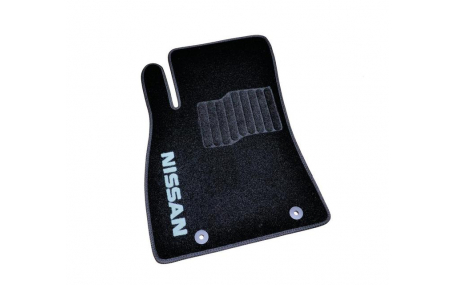 Коврики в салон Nissan Juke